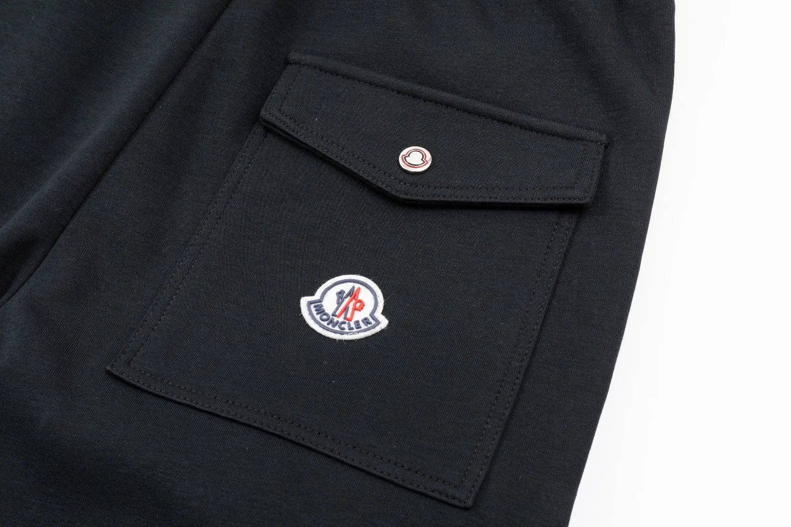 Moncler New Arrival ， ， 。 SSNew Arrival ， ， ， Quality。 ， ， 。100% ， ， ， ， ~ :Black Size:M L XL 2XL 3XL